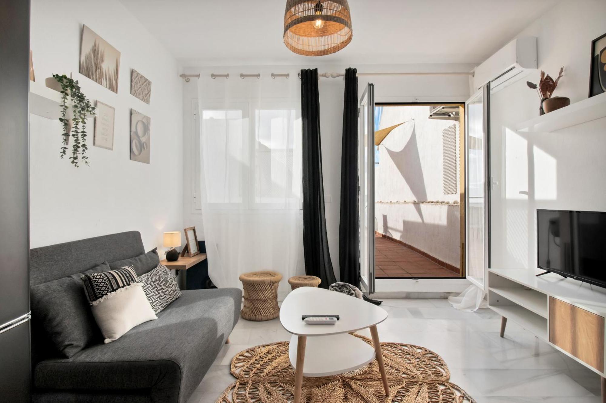 Duplex Estilo Boho Con Increible Terraza Y Vistas Al Mar En Estepona - Las Abejeras 609 Exterior foto