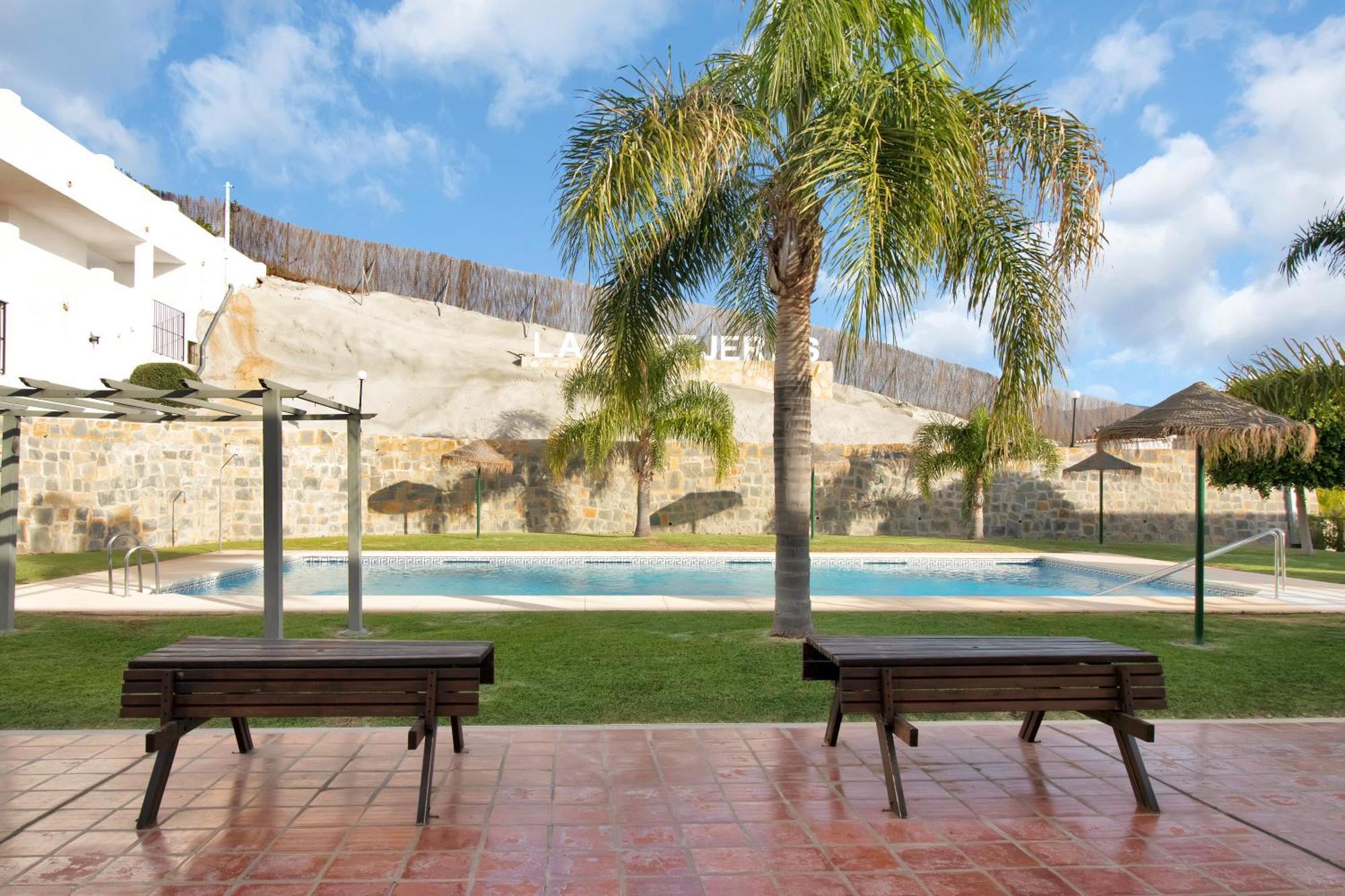 Duplex Estilo Boho Con Increible Terraza Y Vistas Al Mar En Estepona - Las Abejeras 609 Exterior foto